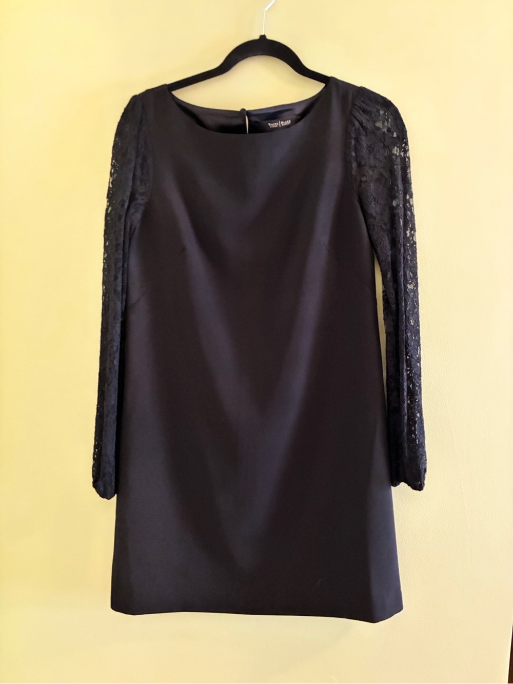 White House Black Market Black Lace-Sleeve Shift